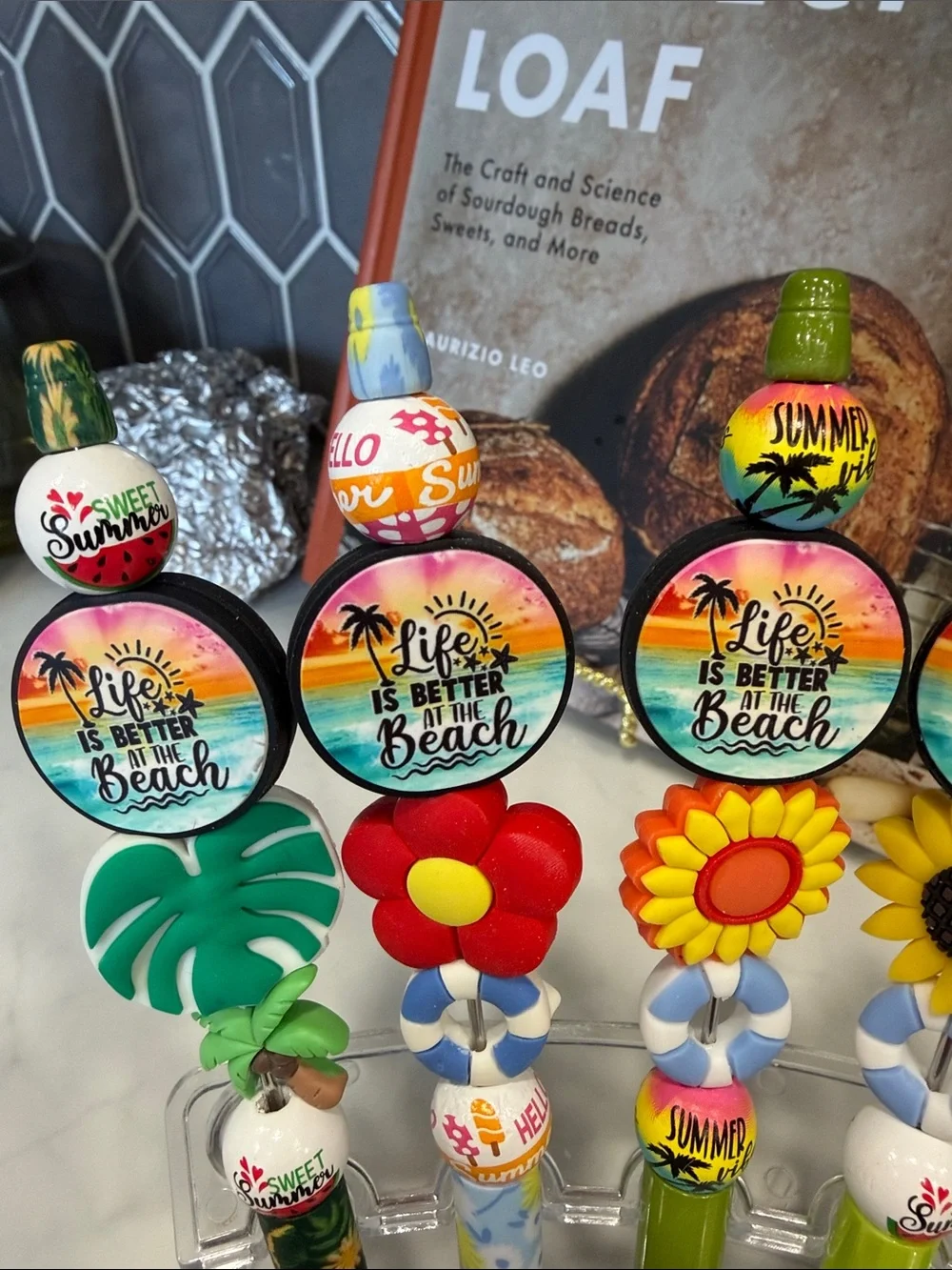 Beach-Themed Decorative Ballpoint Pens - Assorted Bright Colors